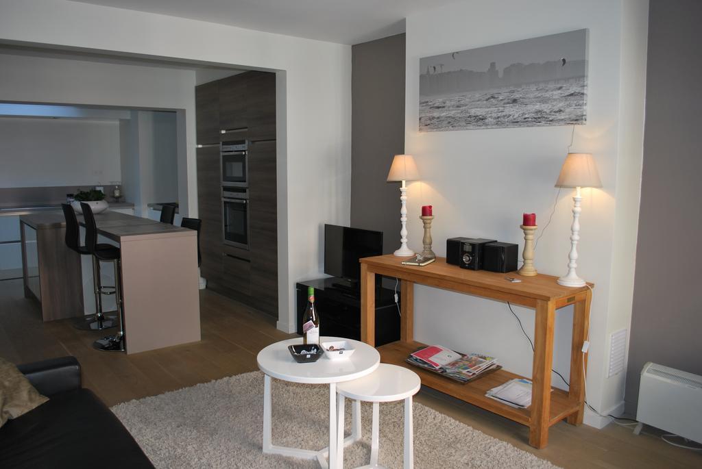 Huisje Tybary Blankenberge Ruang foto